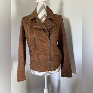 Kut from the Kloth jacket. M.